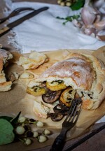 Vegan Wild Mushrooms, Roasted Garlic and Idaho® Potato Calzone