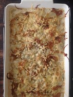 Blue Cheese and Leek Potato Gratin 