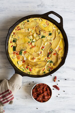 Fingerling Idaho® Potato Frittata with Sun-Dried Tomato Pesto